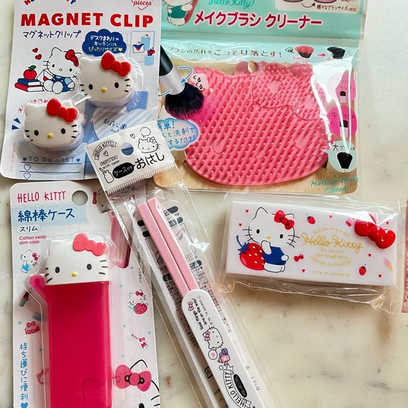 Sanrio Other - Hello kitty Bundle
